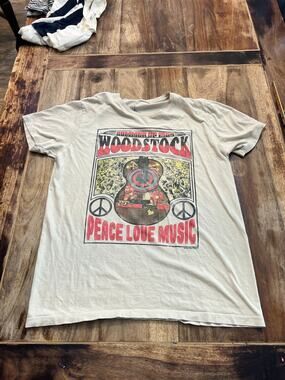 Life T-Shirt Size L Beige Cotton Woodstock Peace Love Music Graphic Pullover Tee